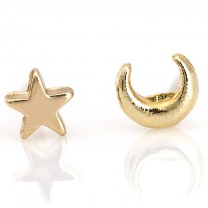 Unbalanced Moon And Star Earrings Delicate Stud..
