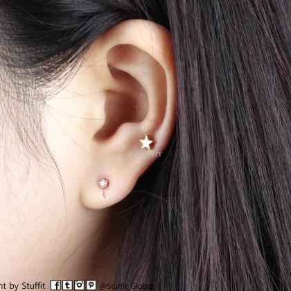 1 Star Peircing For Tragus Helix Lobe Use..