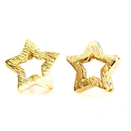 1 Star Earrings Delicate Scratch Star Stud Gold..