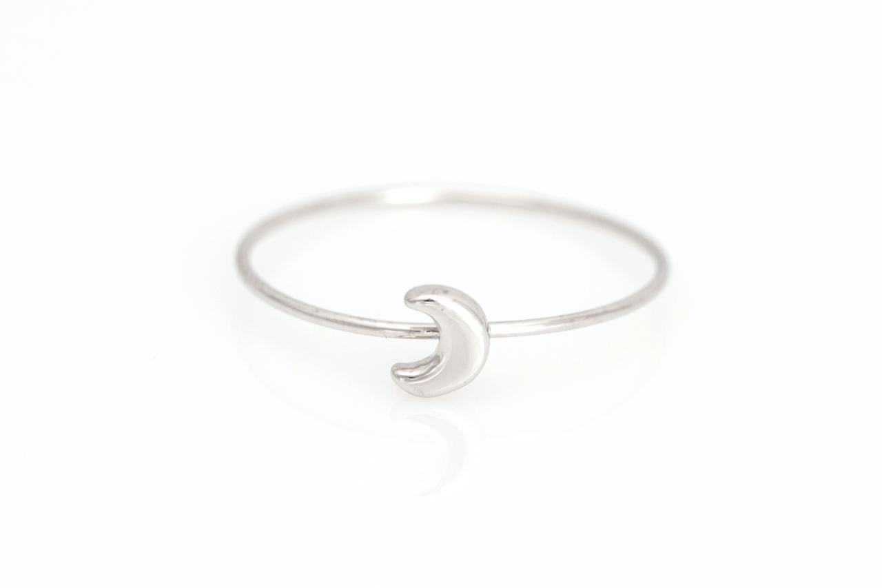 1 Crescent Moon Ring Delicate Shiny Ring Rhodium Plated Over Brass 5ncar3
