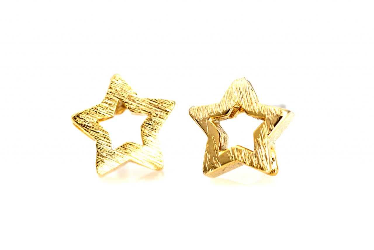 1 Star Earrings Delicate Scratch Star Stud Gold Plated Over Brass 5nbae14