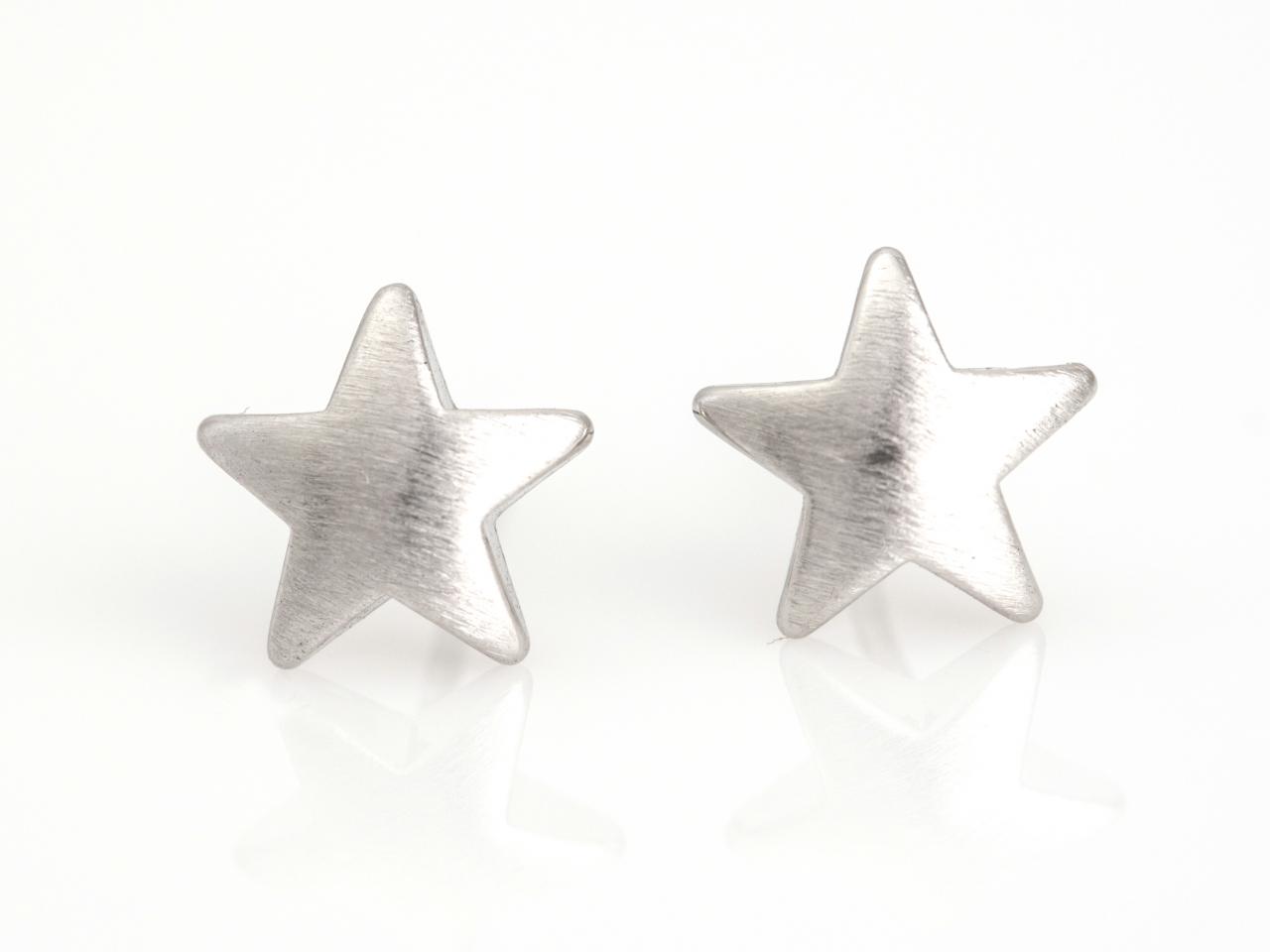 1 Star Earrings Delicate Scratch Star Stud Rhodium Plated Over Brass 5nbae10